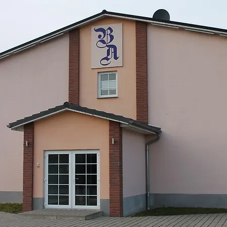 Schwerin-haus Schreiber 3*